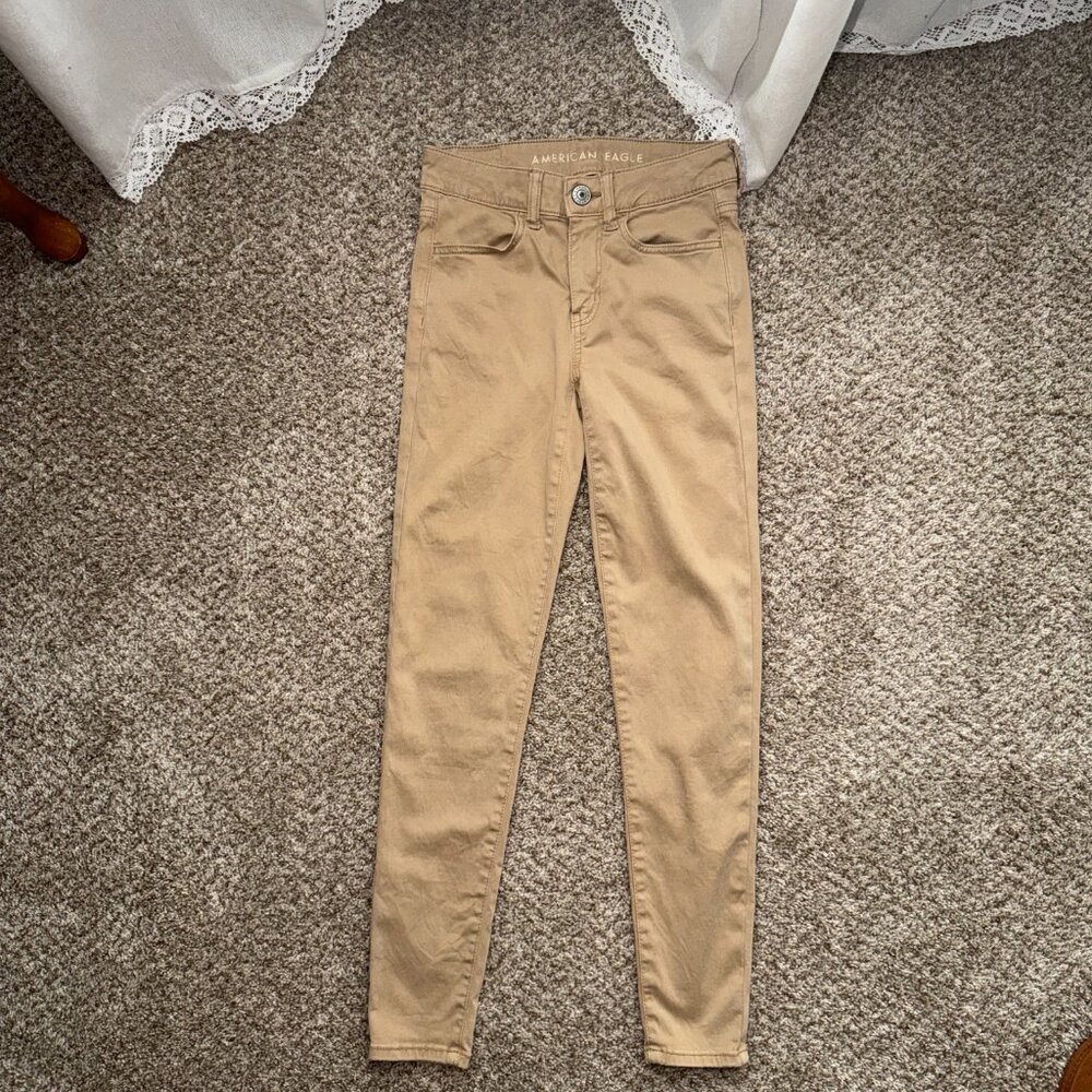 AE High-Waisted Jegging SIZE 00 SHORT KHAKI GUC